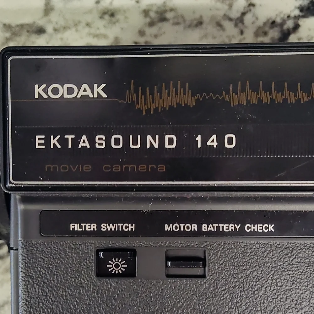 Kodak Ektasound 140 Black and Brown Video Camera